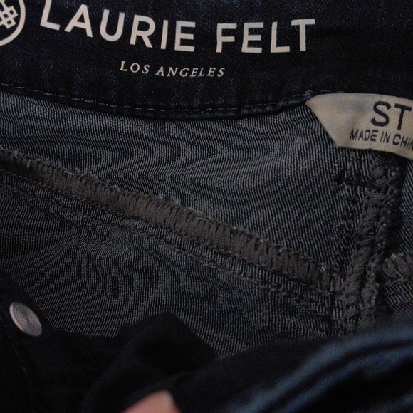 Laurie Felt Size ST(Small Tall) Silky Bootcut Dark Wash Blue Jeans - Picture 5 of 12